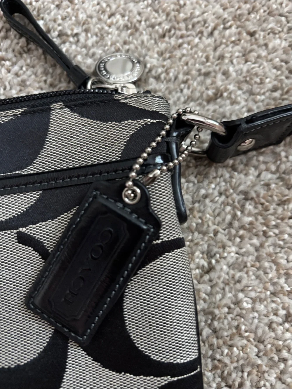 Coach crossbody signature